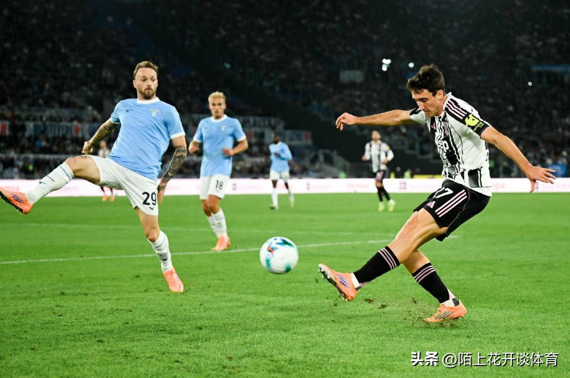  集结日拉齐奥备战欧冠，门线救险细节曝光，赛场秩序良好，细节决定成败