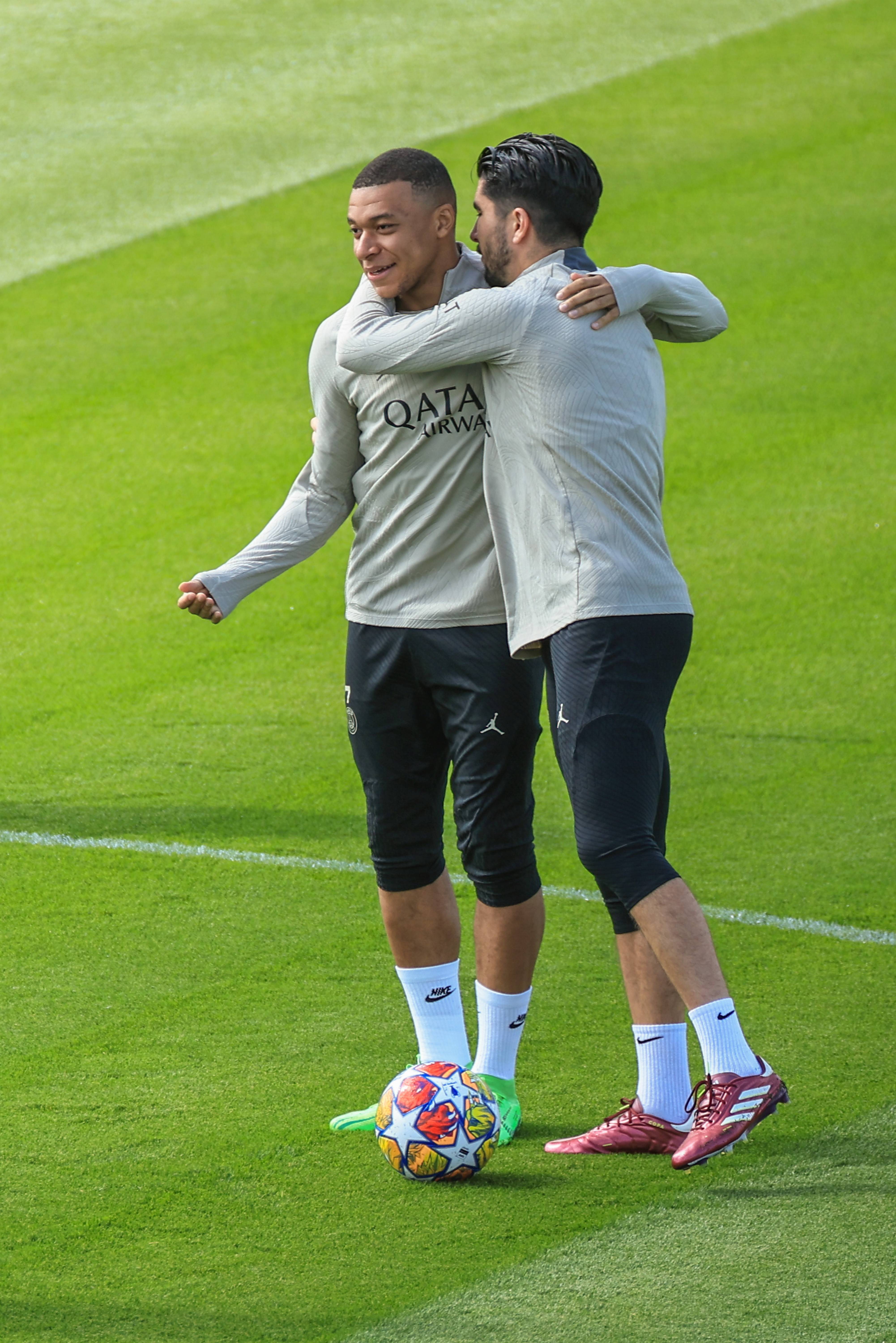  集结日拉齐奥备战欧冠，门线救险细节曝光，赛场秩序良好，细节决定成败