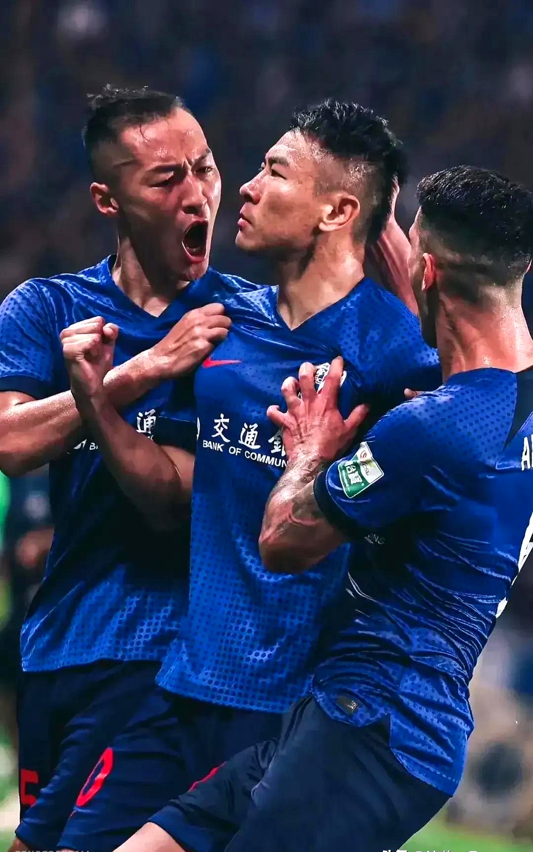 荷甲赛前再迎强敌，上海久事主帅复盘，主帅态度——质疑声仍在，更衣室氛围转暖的简单介绍